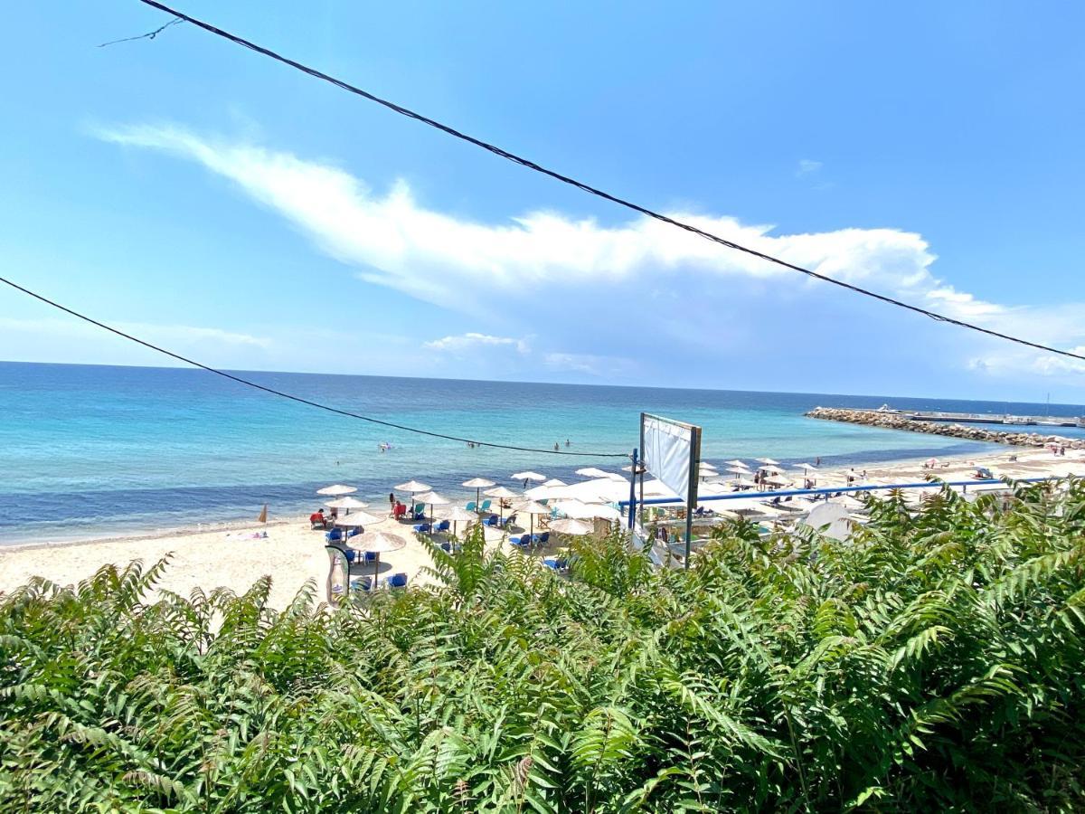 Lux Apartment Nea Kallikratia Nea Kallikrateia Экстерьер фото