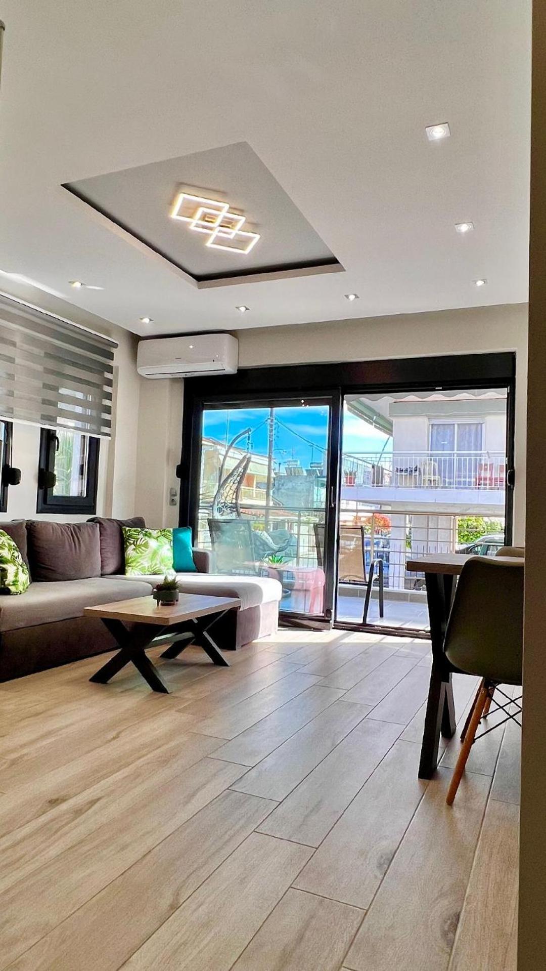 Lux Apartment Nea Kallikratia Nea Kallikrateia Экстерьер фото